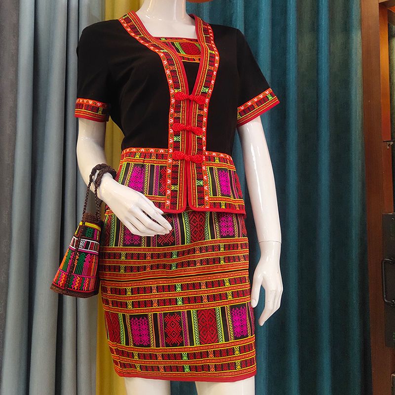 Etnik Azınlık Kostümleri Gelen - Ethnic Dress Fashion Show incelemesi ve fiyatı